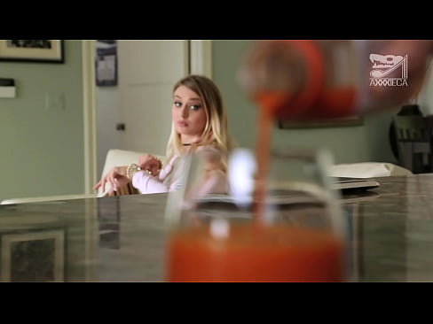 ❤️ Vehivavy mafana amin'ny nono lehibe sy tery pussy mahazo akoho avy resy, fa tena mafy Vaovao rosiana amin'ny mg.filmepornonline.ru ❌❤